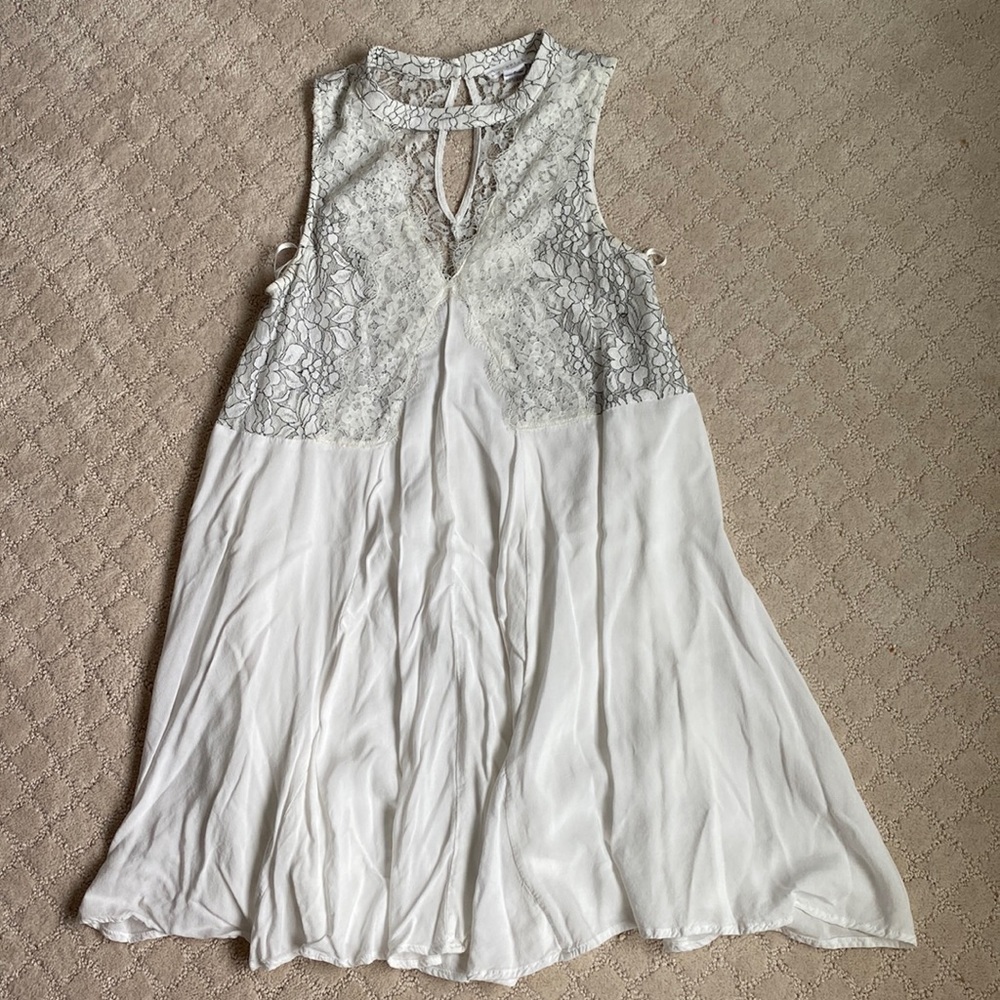 LOVE Riche white with lace and black detail - S - womens dress